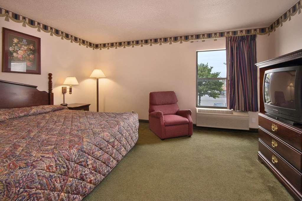 Days Inn By Wyndham Walcott Davenport Kültér fotó