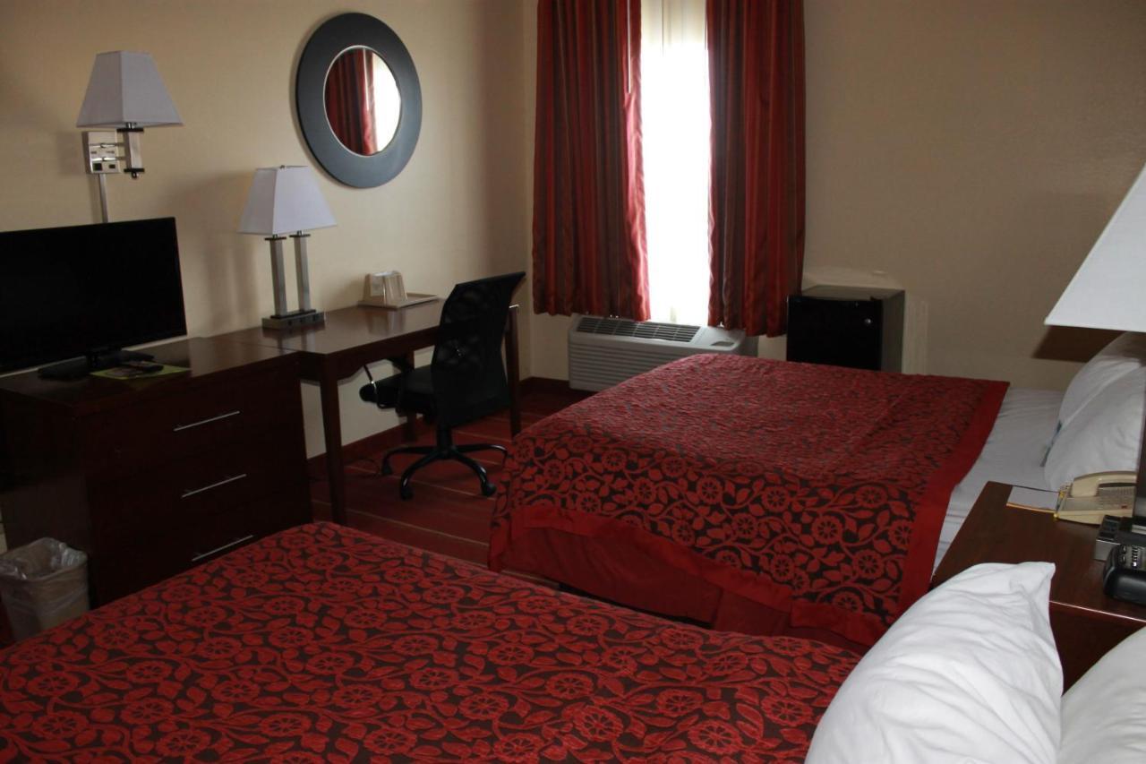Days Inn By Wyndham Walcott Davenport Kültér fotó